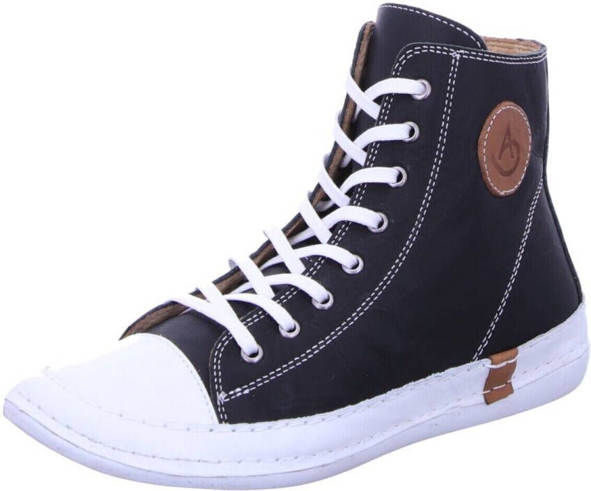 Andrea Conti Nette Schoenen