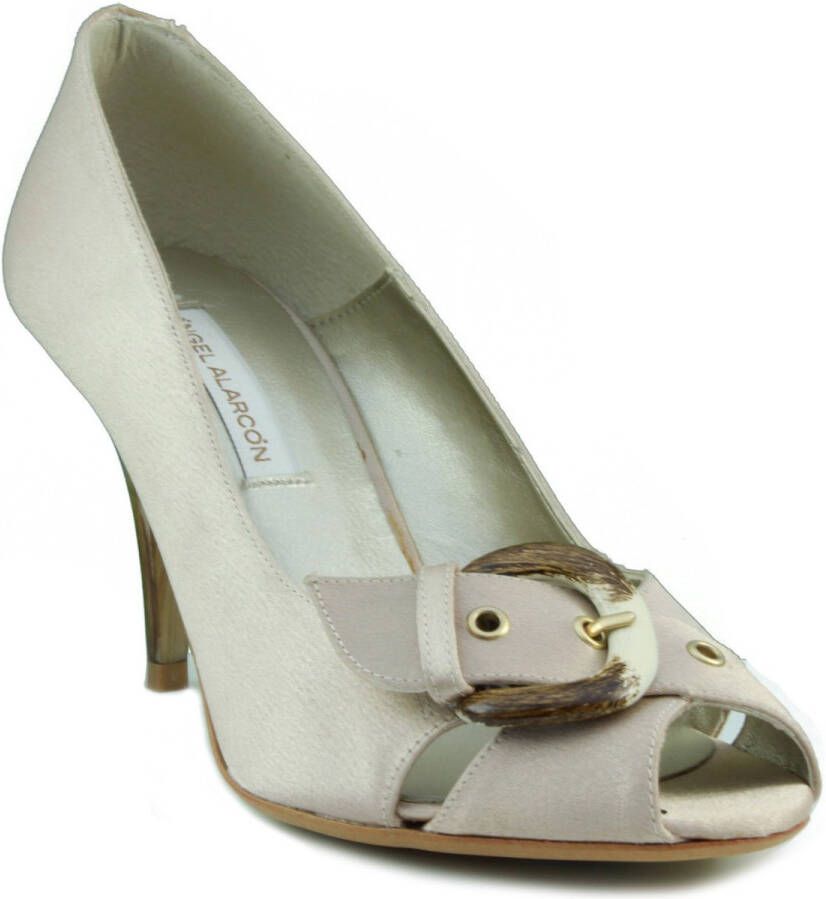 Angel Alarcon Pumps DE