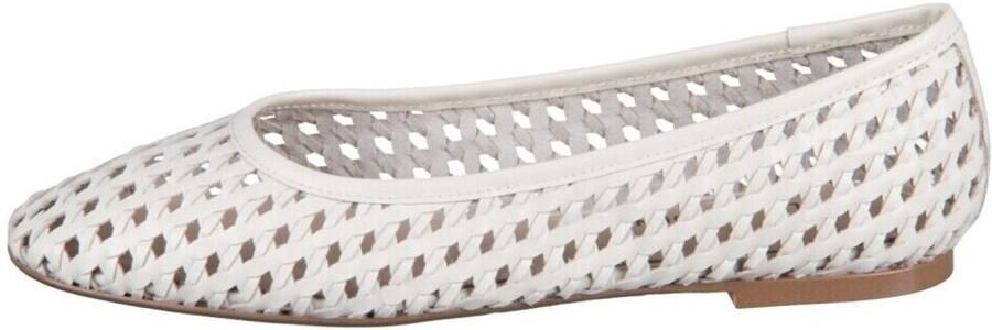 Apple of Eden Sneakers Dasha411