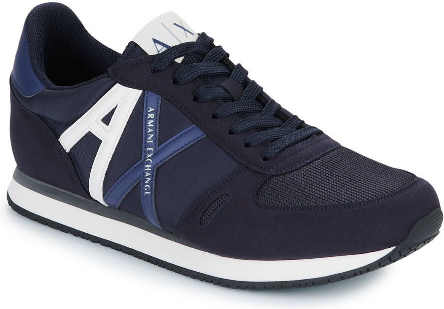 Armani Exchange Lage Sneakers XUX017