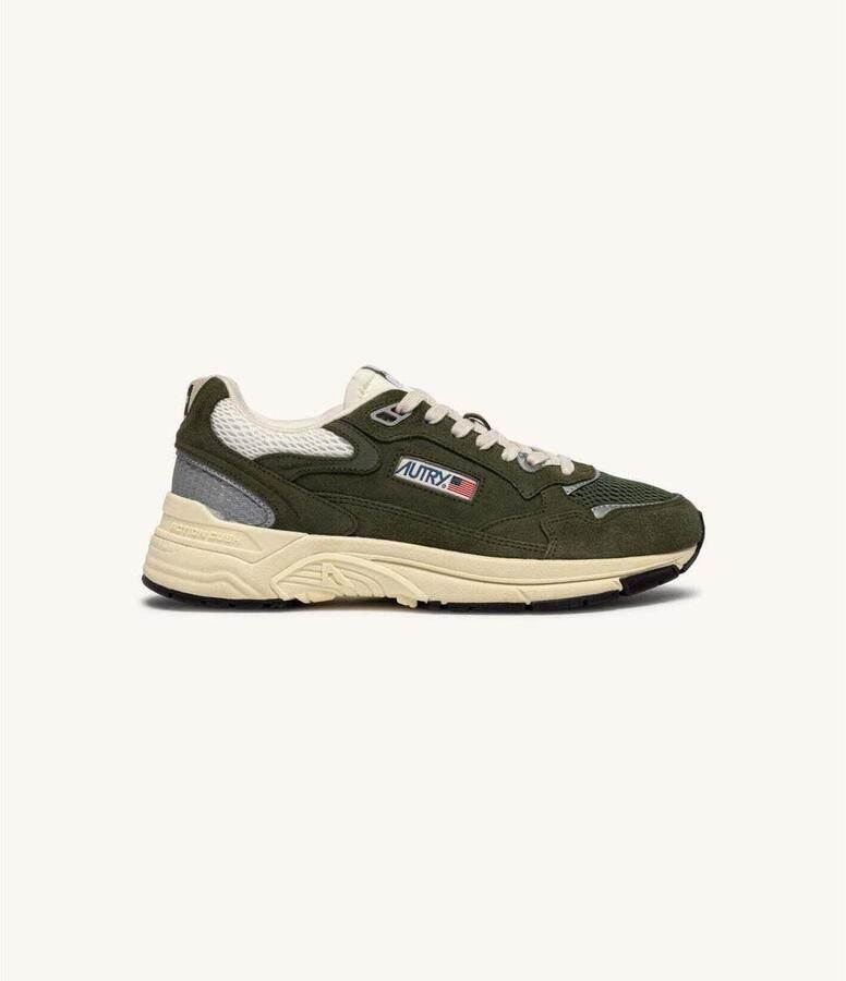 Autry Lage Sneakers Hyperway Low Verde Oliva Marsh