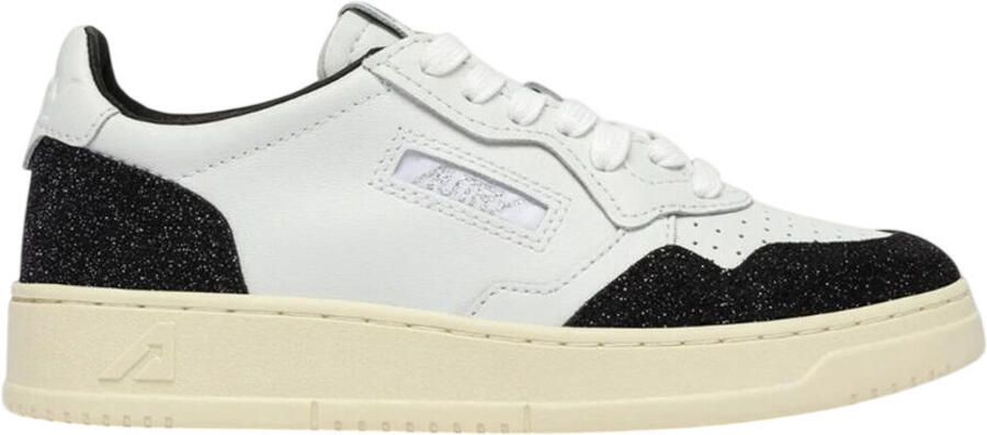Autry Lage Sneakers Medalist Low Leather White Stars Off Black ( 's)