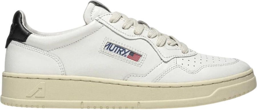 Autry Lage Sneakers Medalist Low White Black ( 's)