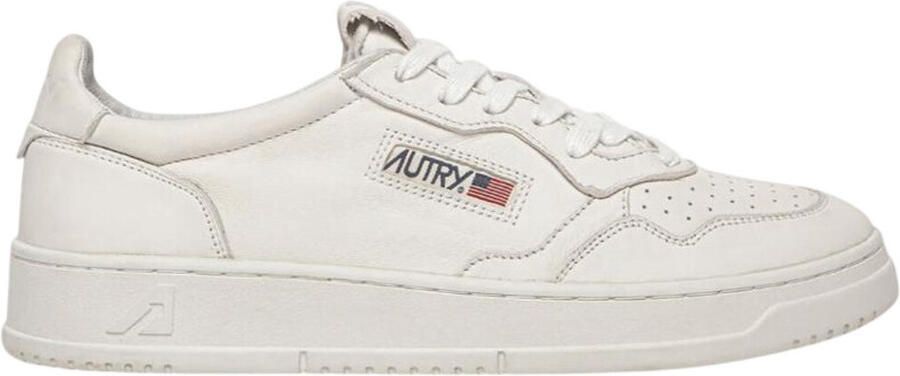 Autry Lage Sneakers Medalist Low White Super Soft Napa Leather
