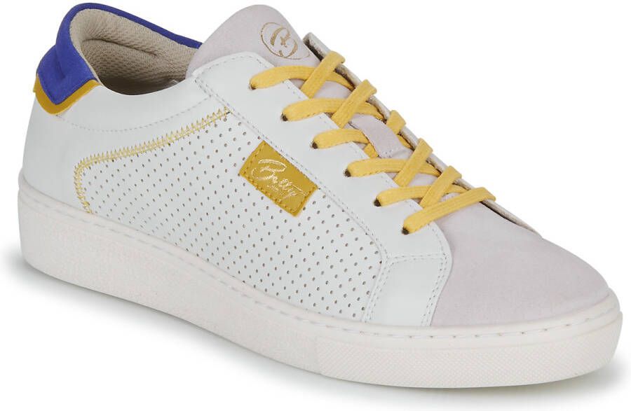 Betty London Lage Sneakers SANDRA