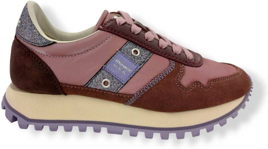 Blauer Sneakers