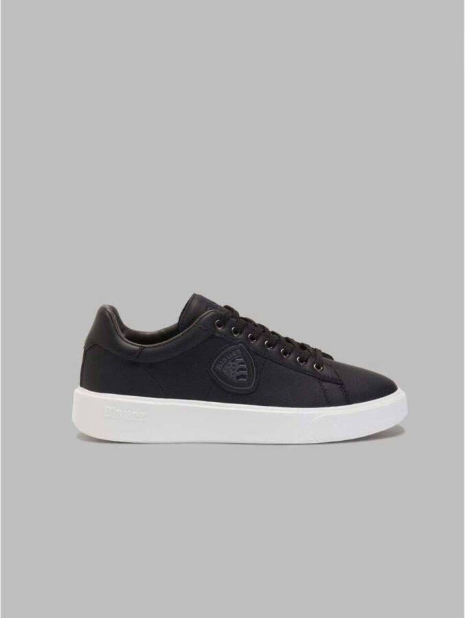 Blauer Sneakers