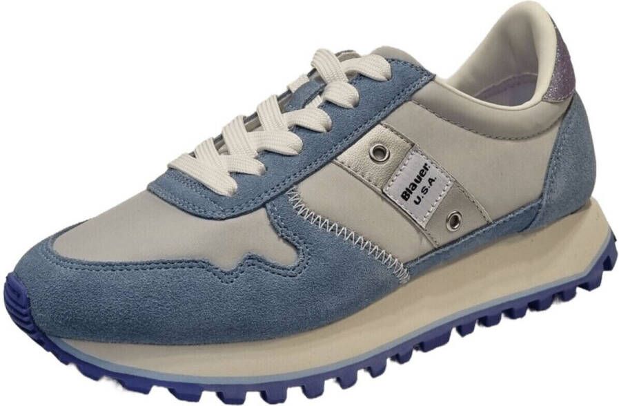 Blauer Sneakers