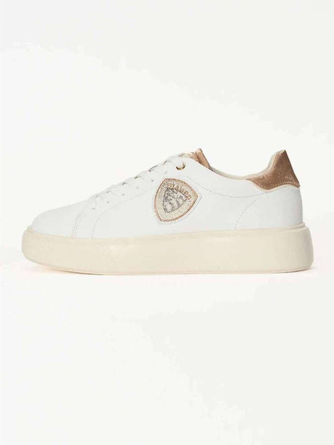 Blauer Sneakers