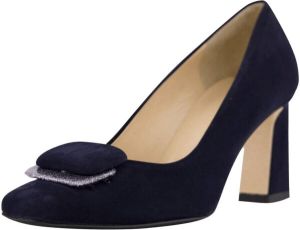 Brunate Pumps