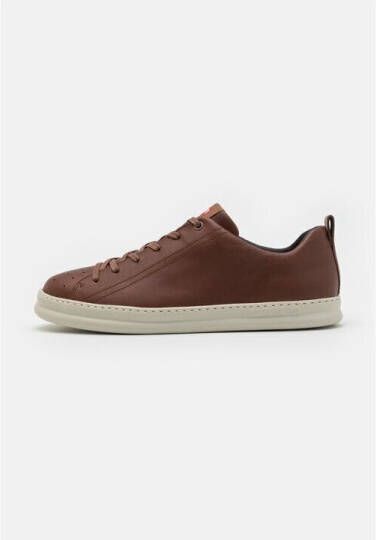 Camper Nette schoenen RUNNER FOUR