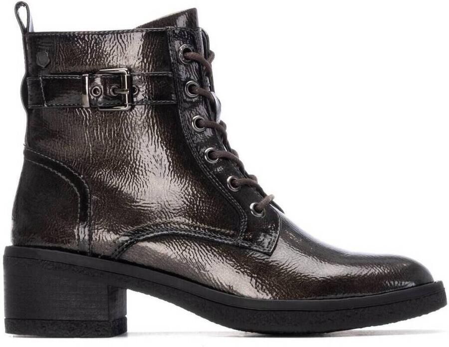 Carmela Enkellaarzen 16257703