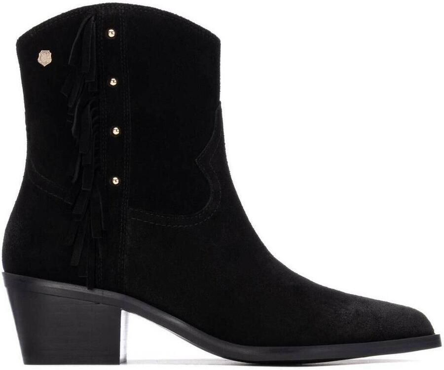 Carmela Enkellaarzen 16266303