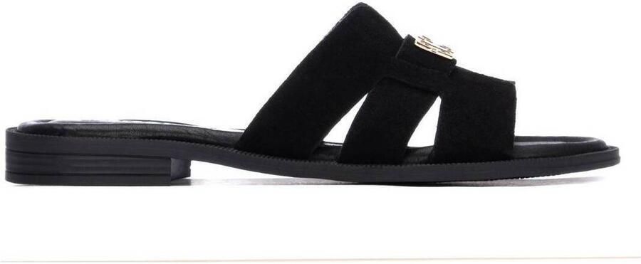 Carmela Klompen 16306101