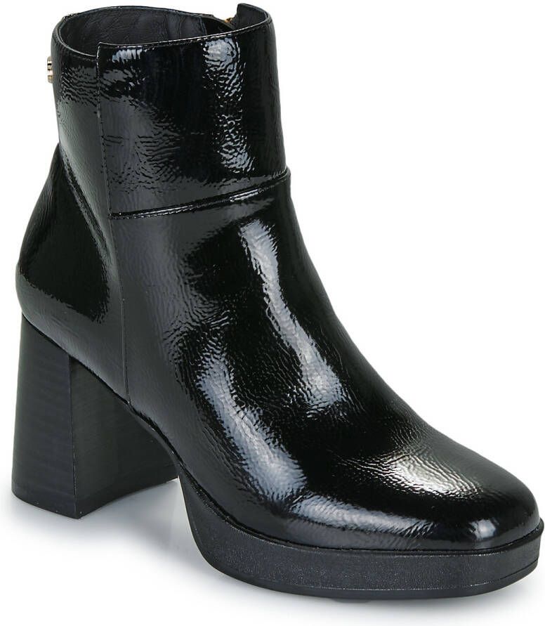 Carmela Enkellaarzen 162719-BLACK-PATENT
