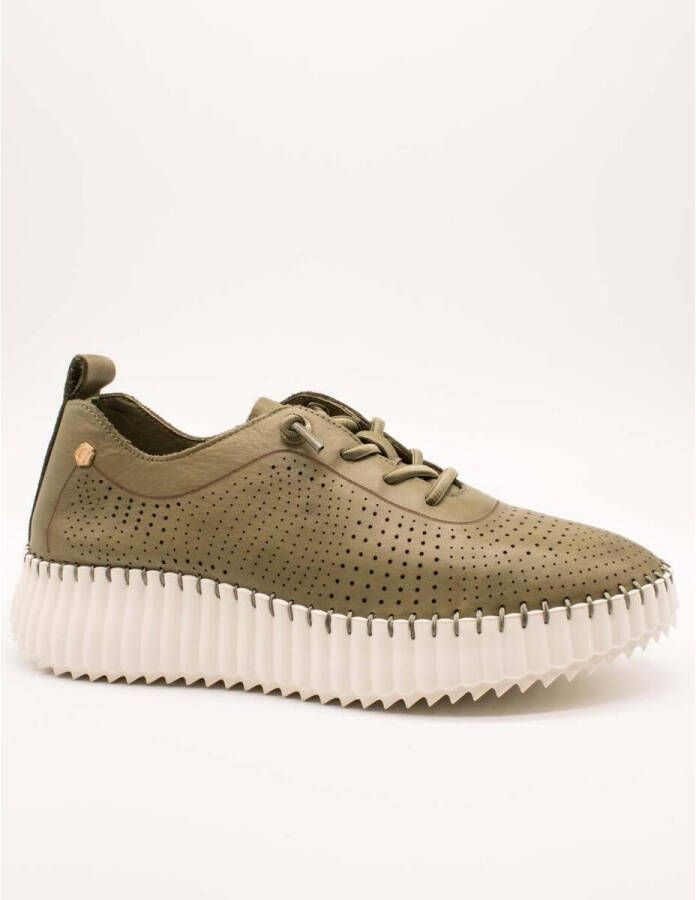 Carmela Sneakers