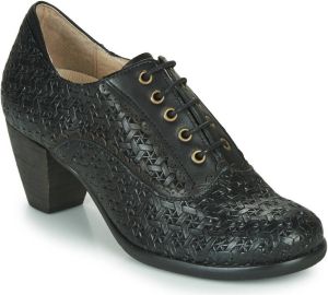 Casta Low Boots AGILA