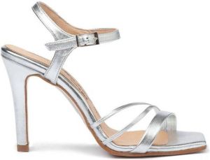 Cbp Conbuenpie Pumps Zilverkleurige lederen sandalen met hoge hak van CBP