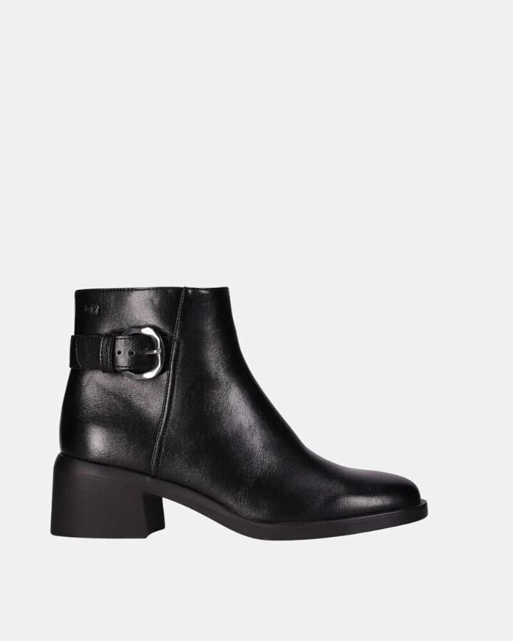 Chika 10 Enkellaarzen DANKI 04