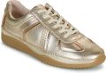 Clarks Lage Sneakers Meridor Lo - Goud