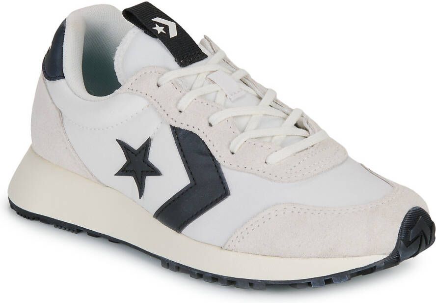 Converse Lage Sneakers OMEGA TRAINER