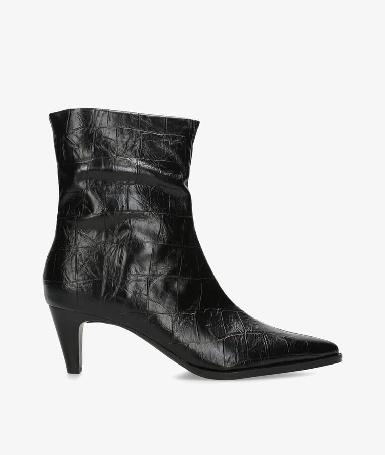 Corina Enkellaarzen M6886