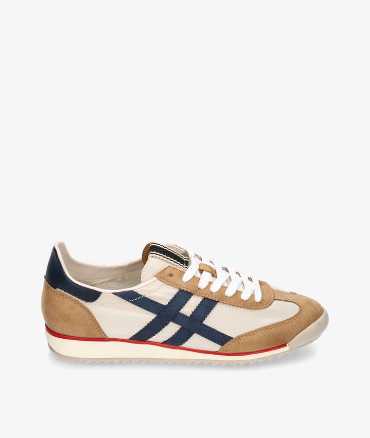 Corina Lage Sneakers M6050