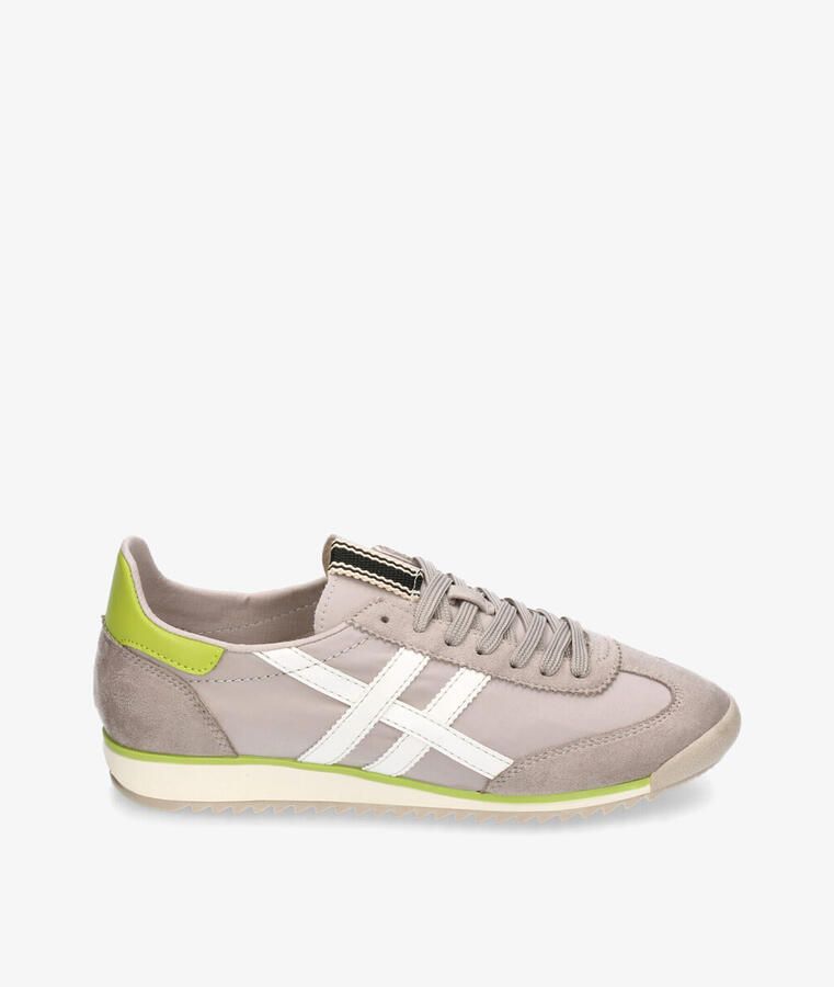 Corina Lage Sneakers M6050