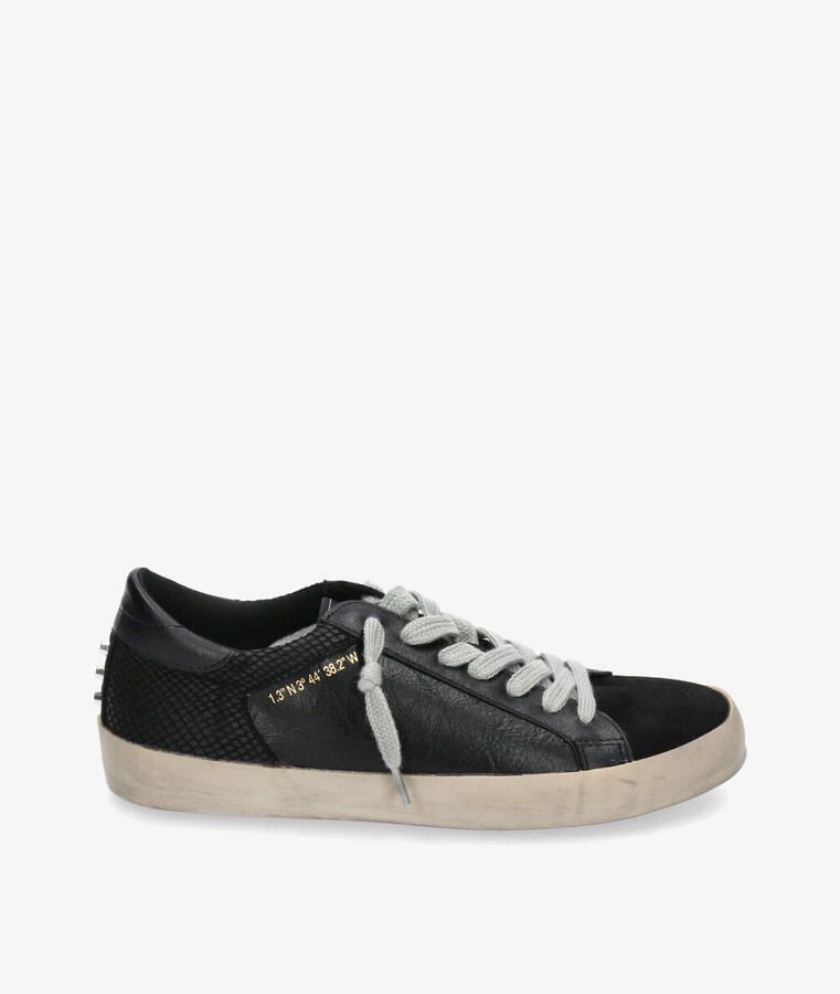 Corina Sneakers M4501