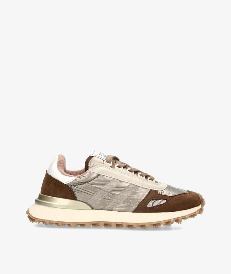 Corina Sneakers M6525