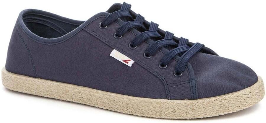 Crosby Casual Closed Sneakers