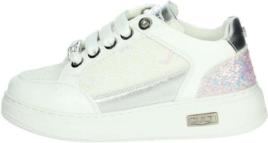 Cult Lage Sneakers T-203