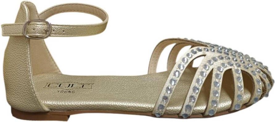 Cult Young Ballerina's