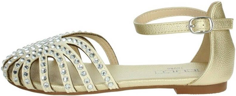 Cult Young Ballerina's