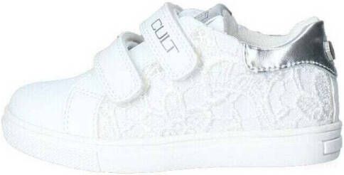 Cult Young Sneakers