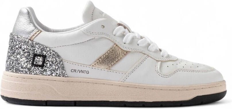 Date Lage Sneakers