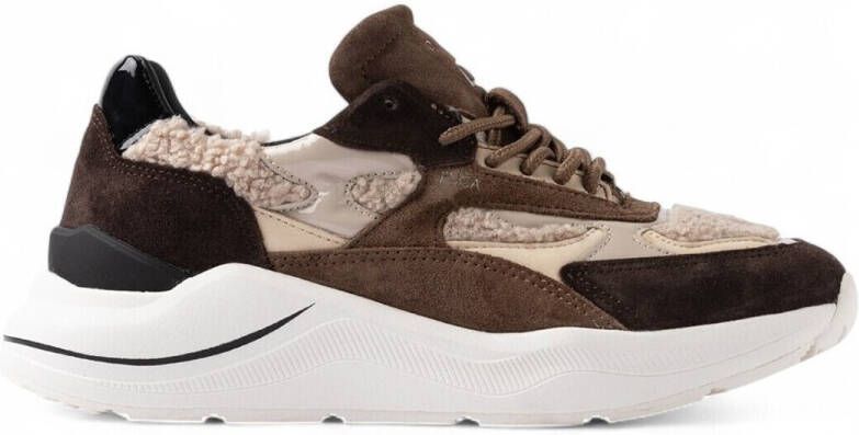 Date Lage Sneakers
