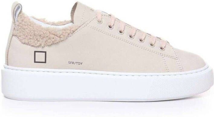 Date Sneakers