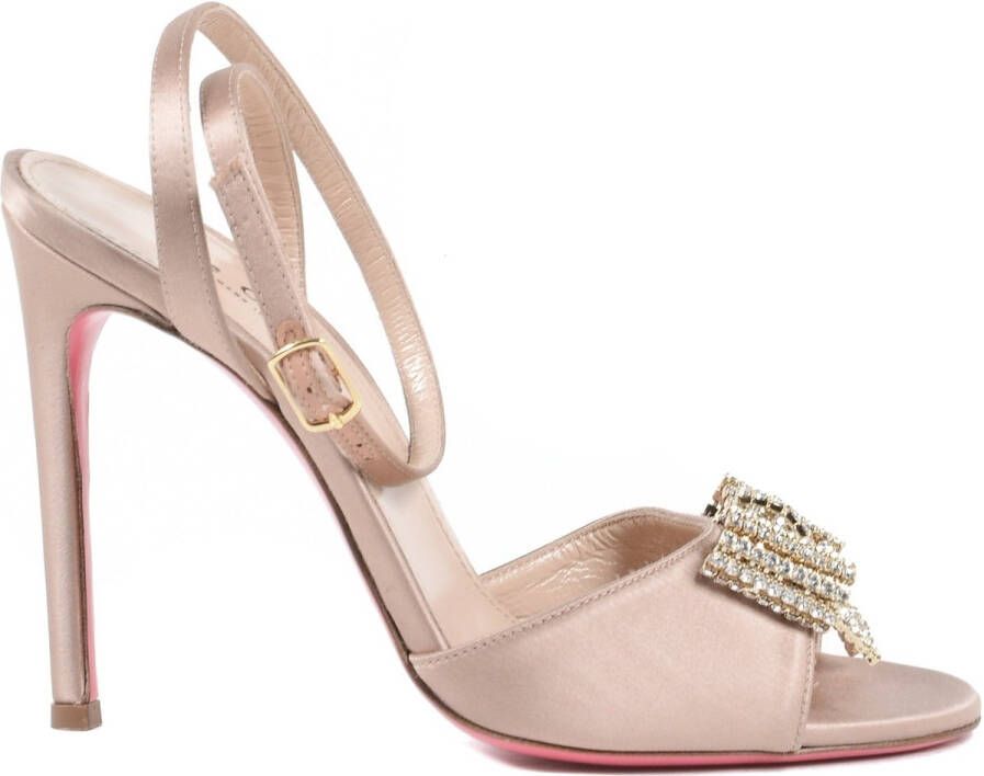 Dee Ocleppo Sandalen Crystal Bow sandaal satijnen hakken