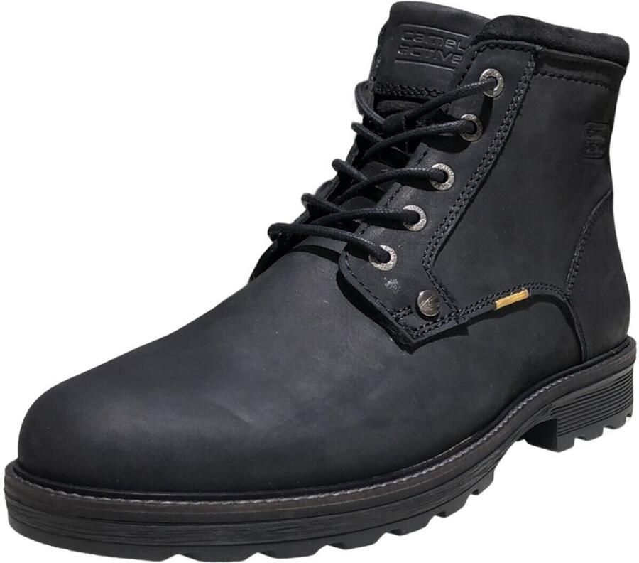 Dockers by Gerli Laarzen