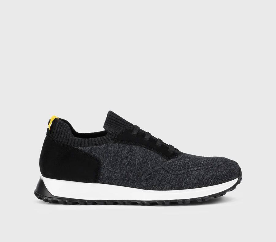 Doucal's Sneakers