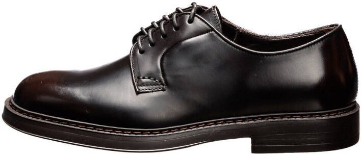 Doucal's Mocassins
