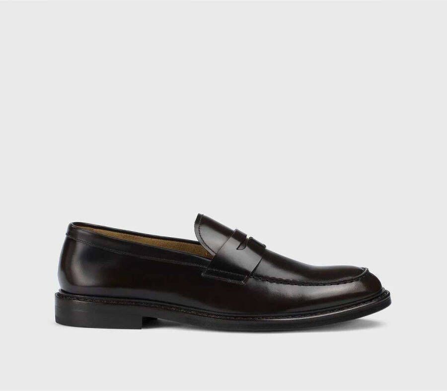 Doucal's Mocassins