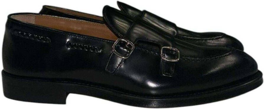 Doucal's Mocassins