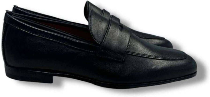 Doucal's Mocassins
