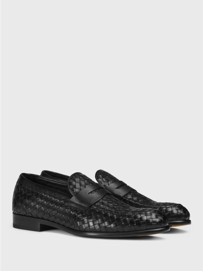 Doucal's Mocassins