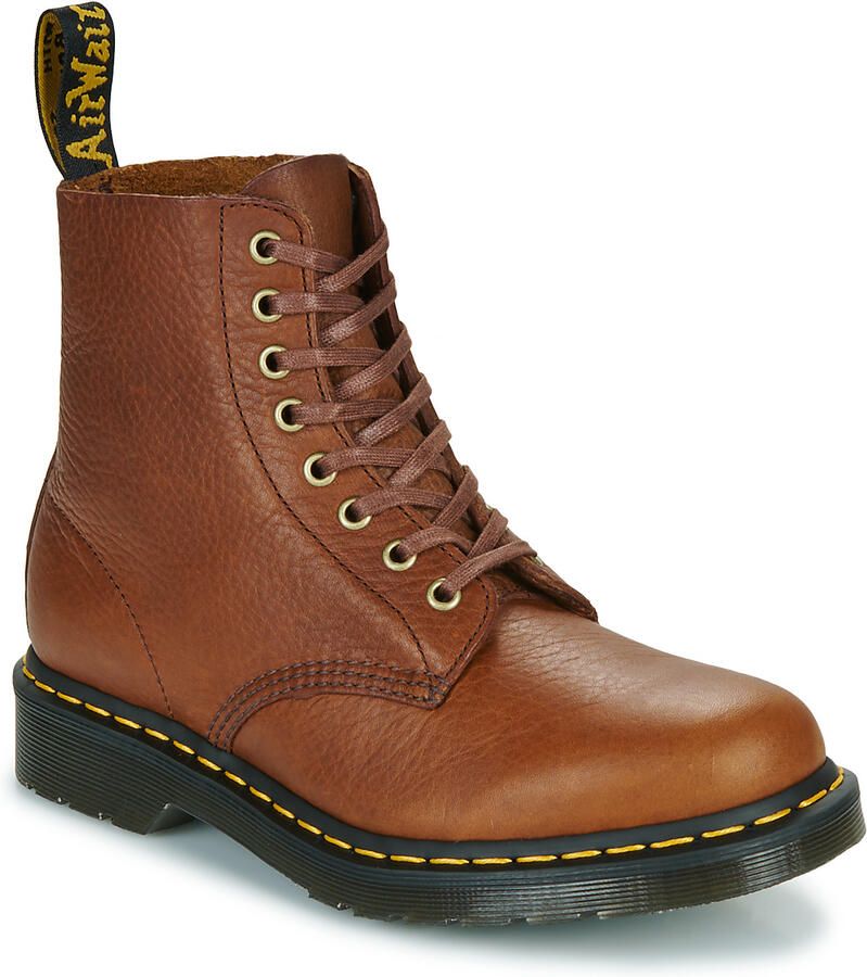 Dr. Martens Laarzen 1460 Pascal Cashew Ambassador