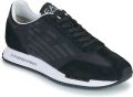 Emporio Armani EA7 Lage Sneakers Mesh sneakers met groot logo - Zwart