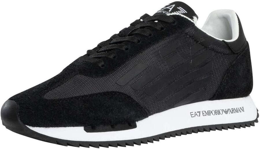 Emporio Armani EA7 Lage Sneakers Mesh sneakers met groot logo