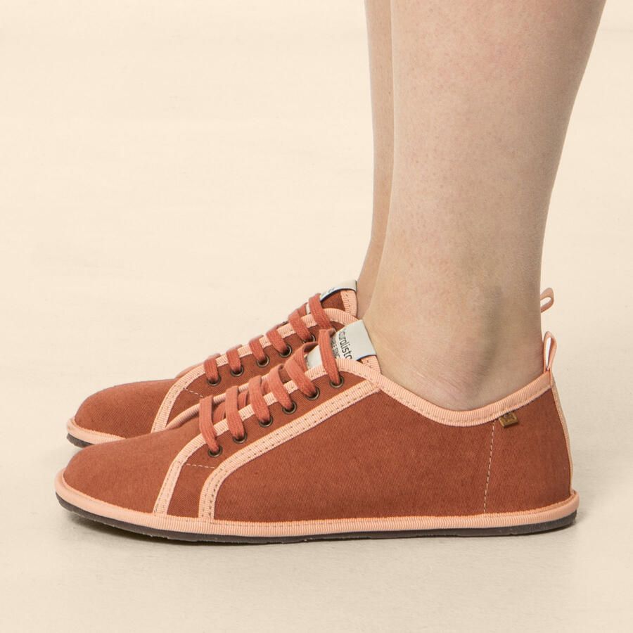 El Naturalista Lage Sneakers 25674T1DG005